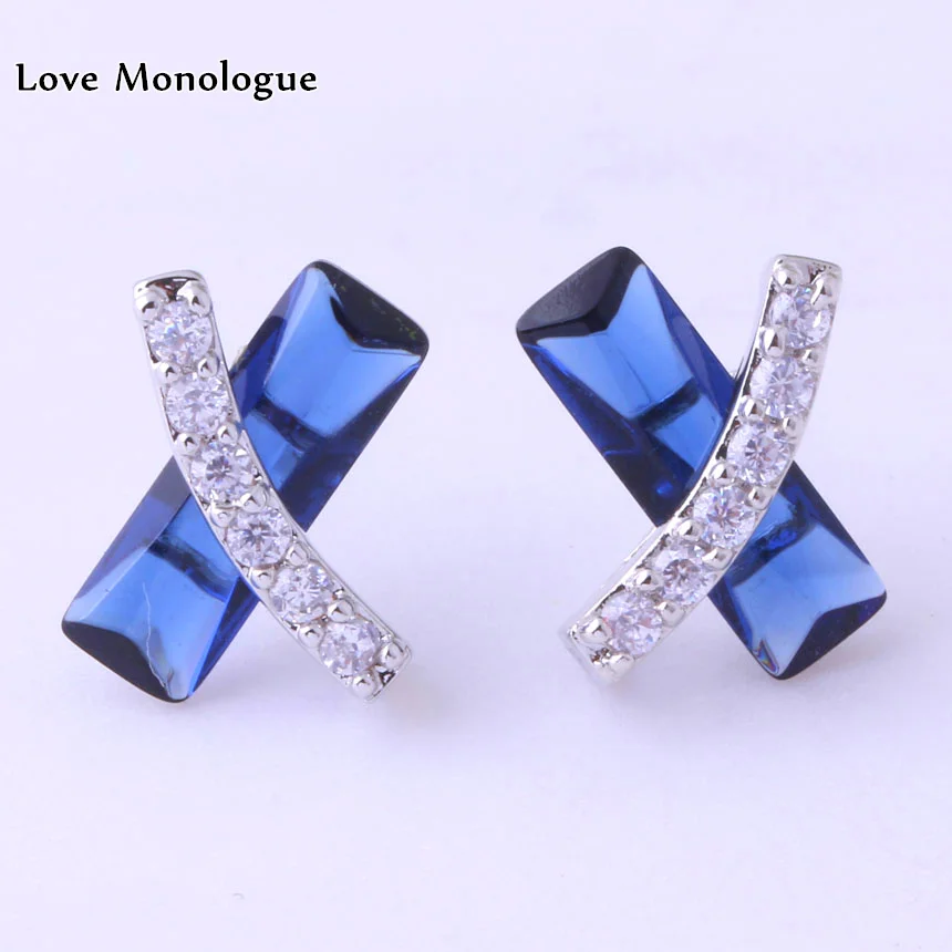 Любовный монолог, дизайн, стиль "Х", синий кристалл и белый кубический цирконий, серебряный цвет, серьги-гвоздики для женщин J0001