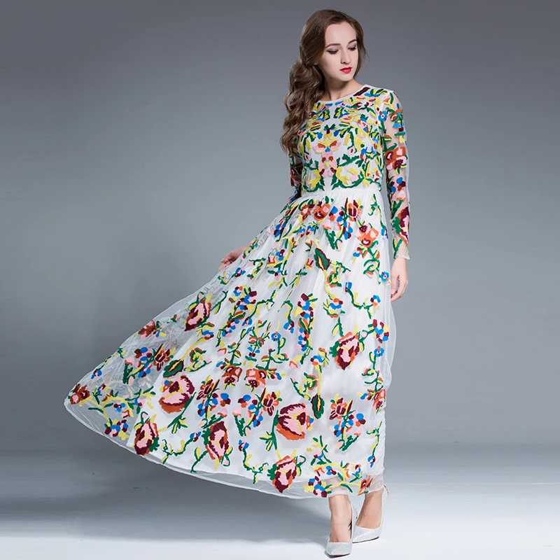 

Casual Retro Dresses New Fashion Winter Long Sleeve flowers Embroidery White / Black Luxury 2019 Long Dress Women