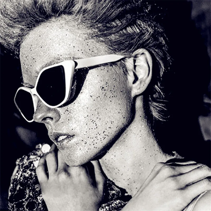 2-10495754280_825563273