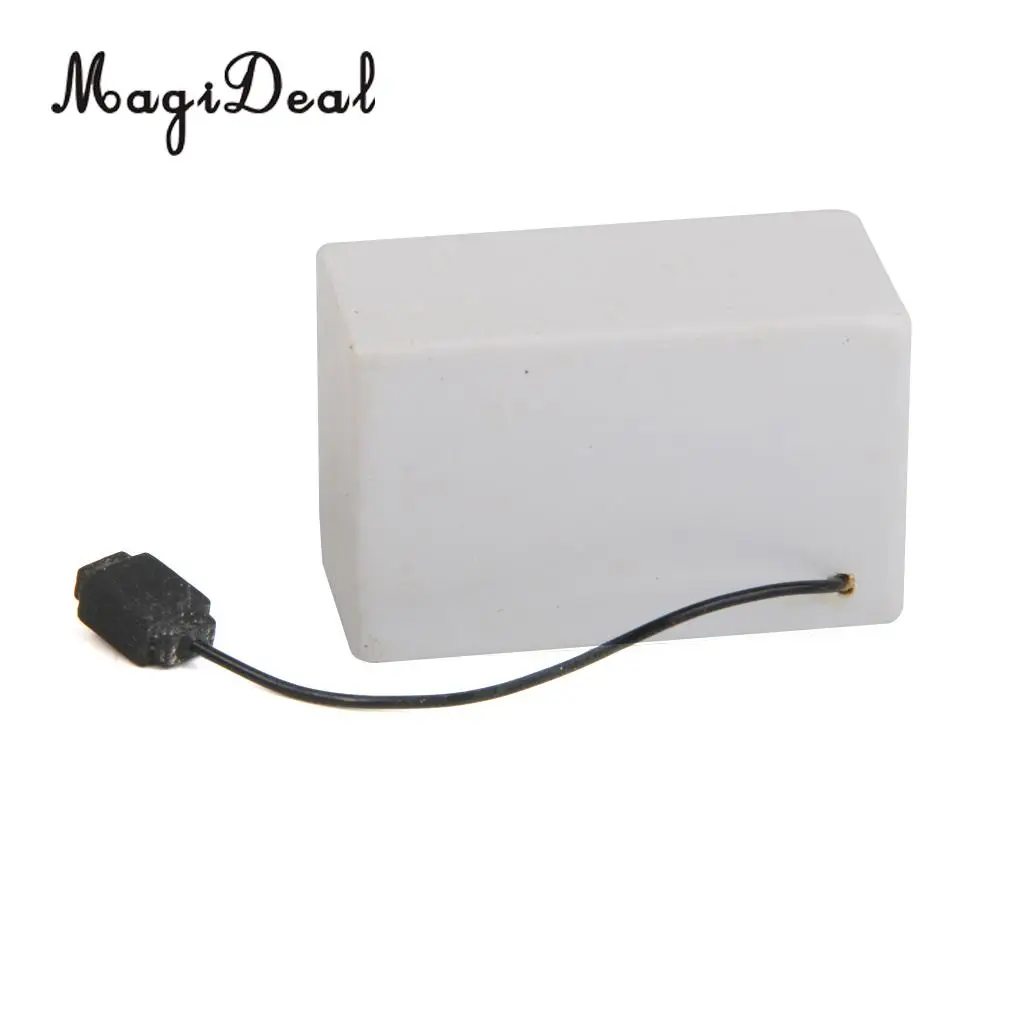 MagiDeal 1Pc White Wooden Microwave Oven for 1/12 Dollhouse Kitchen Cooking Miniature Cookware Kitchenware Kids Role Play Toy