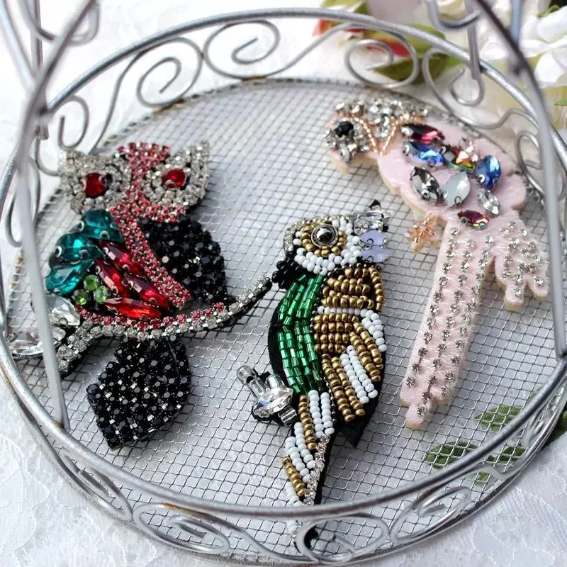 

Handmade Rhinestone beaded Patches birds owl Sew on beaded pearl patch for clothing beading Applique cute patch