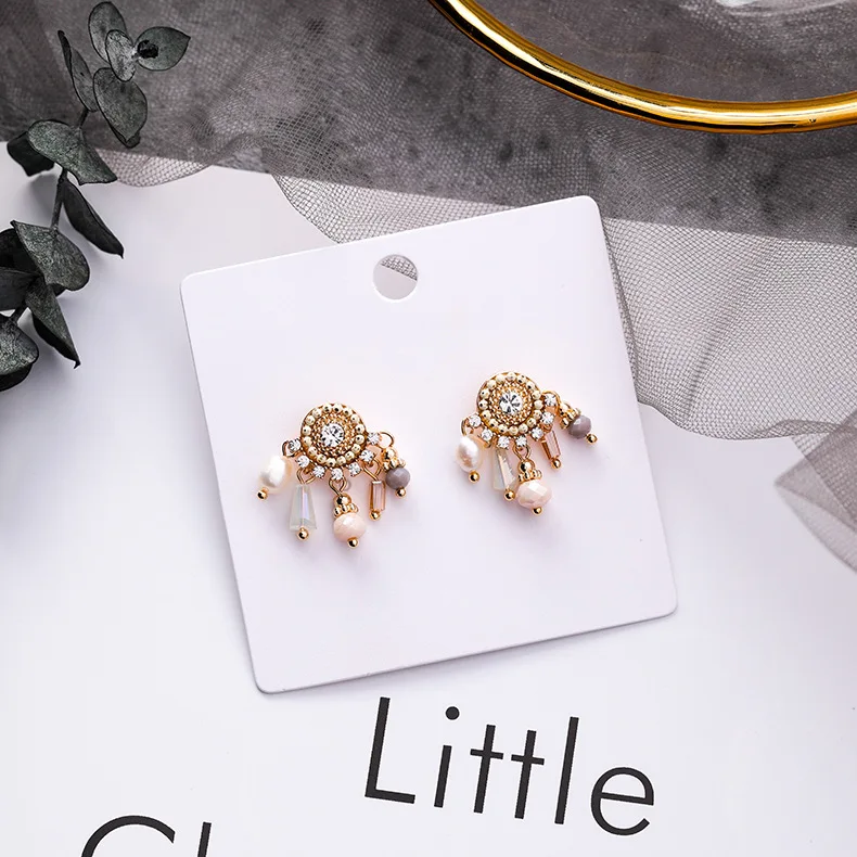 Classic Geometric Crystal Women Stud Earrings Sweet Bohemian Windsurf Pearl Crystal Earrings Fashion Jewelry Womens Accessories