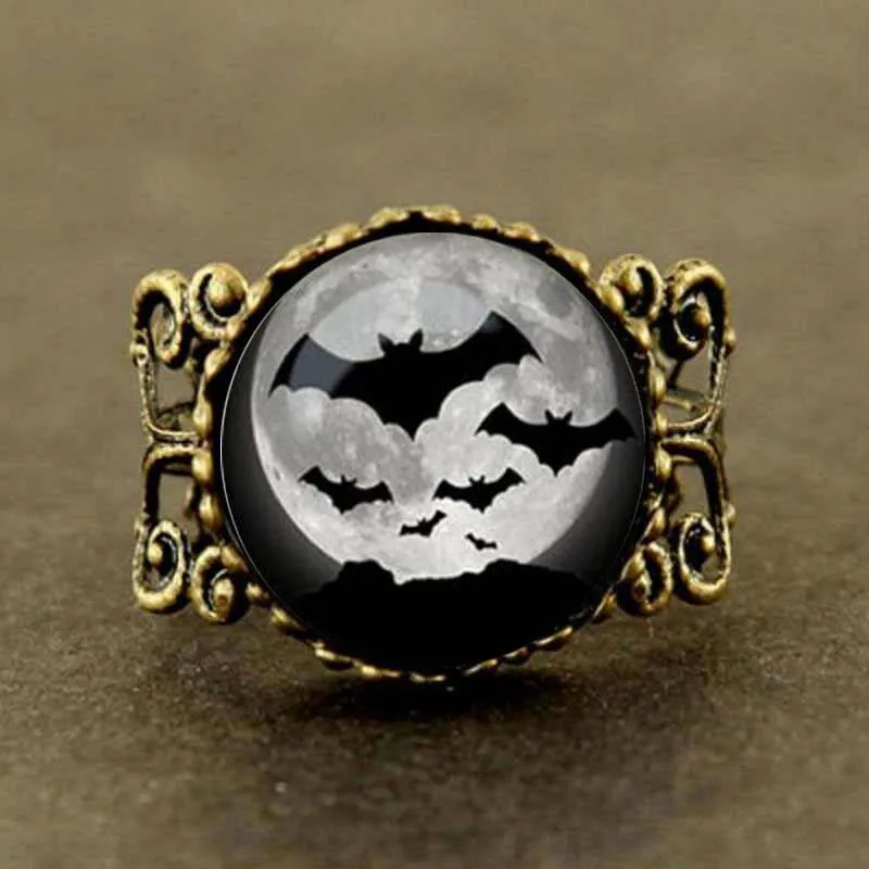 

Batman Halloween Bat Full Moon ring Halloween Trick or Treat Steampunk Bronze vintage women Jewelry