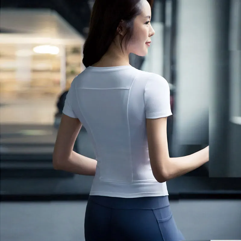 Быстросохнущие женские Обрезанные с коротким рукавом, топ для йоги, женские рубашки для тренировки, спортивная одежда для женщин, спортивная одежда для бега, рубашка