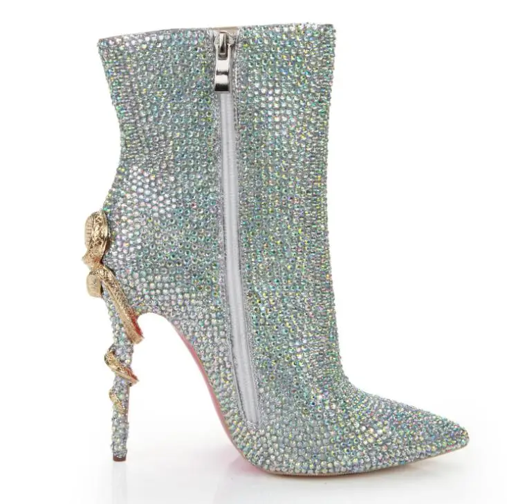

Ladies new snow boots, non-slip wear, warm and comfortable, fine workmanship, perfect product, model complete