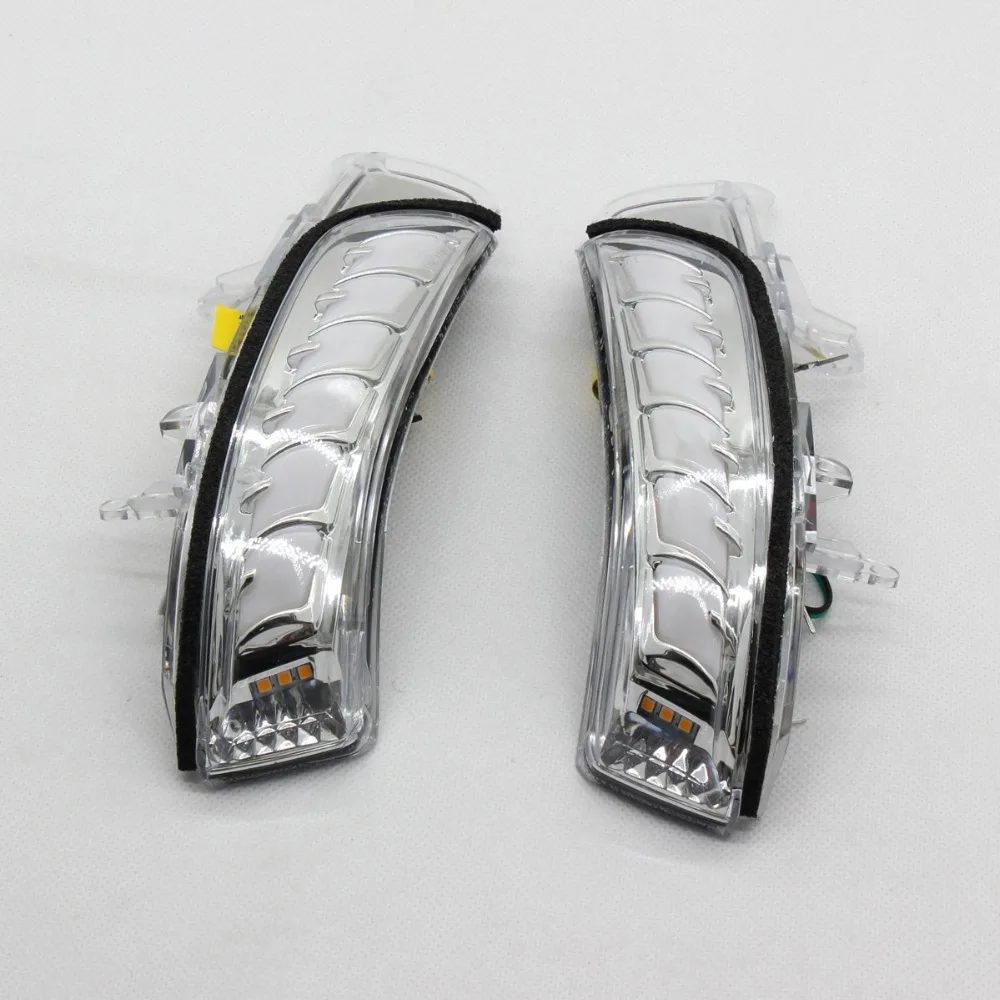 toyota Prius mirror light 6