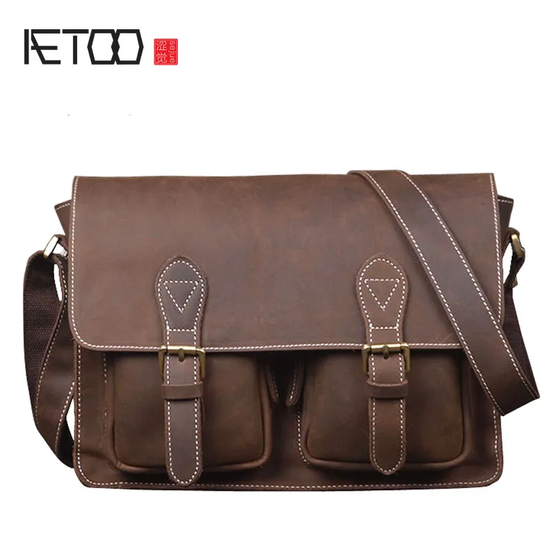 

AETOO Men's first layer of cowhide horseshoe handmade leather retro bag horizontal section of the shoulder Messenger leisure men