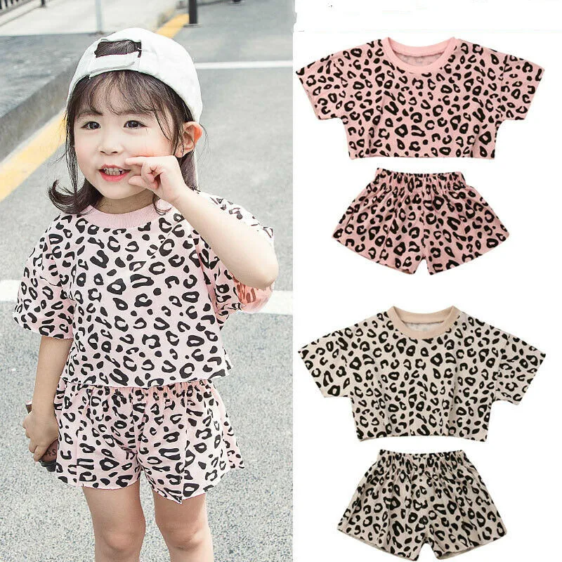 

4 Colors 2019 Fashion Infant Baby Girls Summer Outfits Clothes Sets 2pcs Leopard Print T-shirt Top+Shorts Outfit 6M-5Y