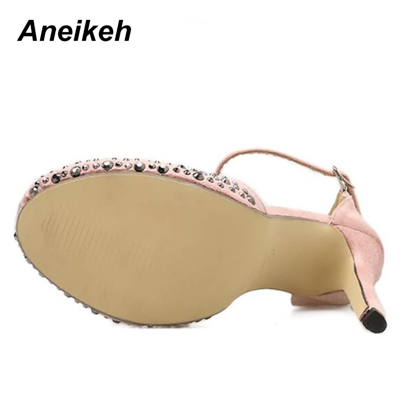 Aneikeh/женские дизайнерские туфли-лодочки на высоком каблуке-шпильке с заклепками; пикантные женские Босоножки с открытым носком; вечерние туфли принцессы с ремешком и пряжкой; Размеры 35-40