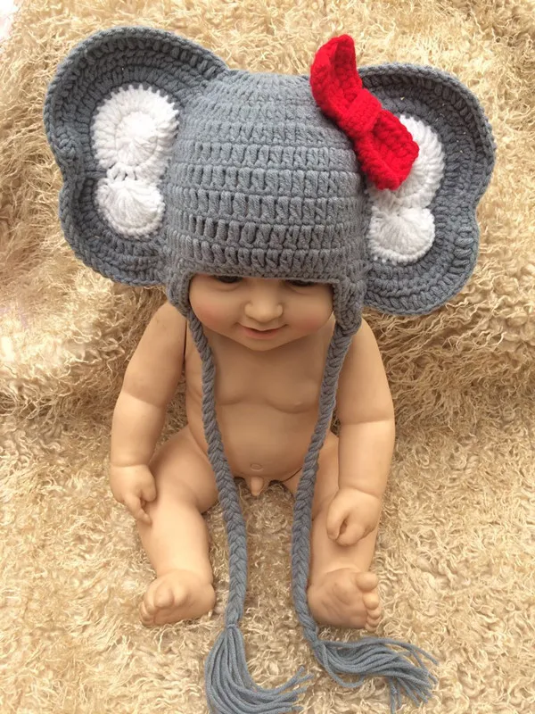 Merino wool hat animals2