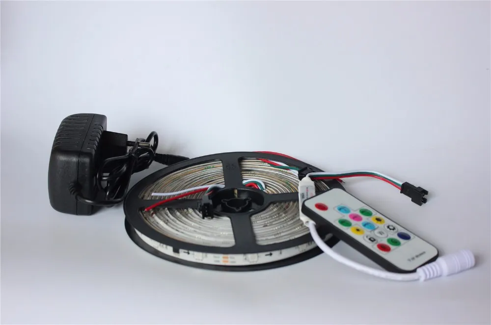 5 м DC12V ws2811ic 5050 RGB SMD адресный ws2811 Светодиодный пикселей газа, гибкий светодиодный полосы с дистанционным управлением РФ, 12 В 3A adapter kit