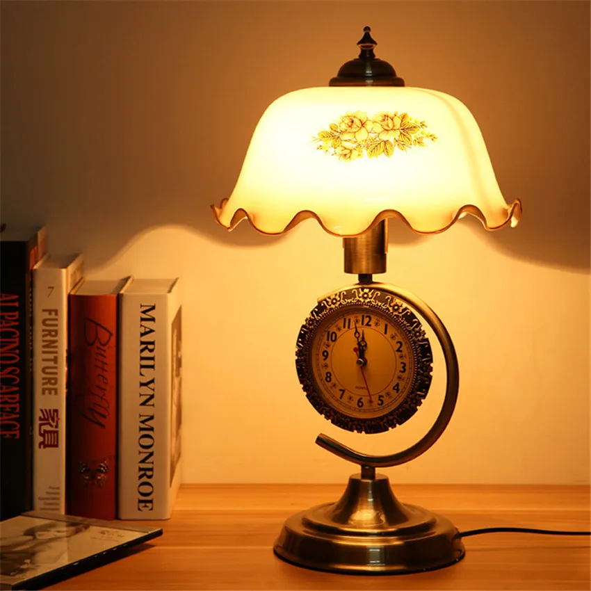 American Retro Table lamps with clock Deco bedroom bedside desk lamp