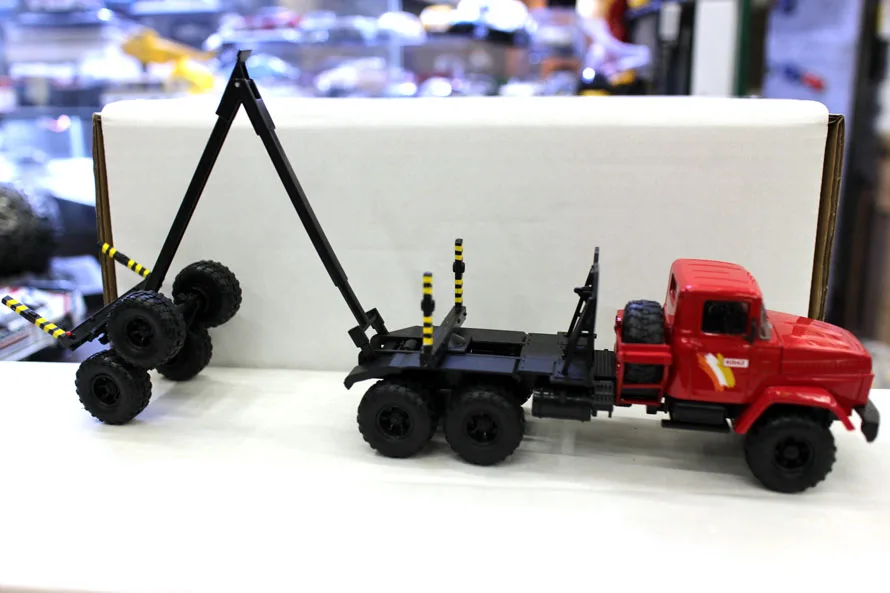 Коллекционная литая игрушка модель 1:43 Масштаб советское соединение краз