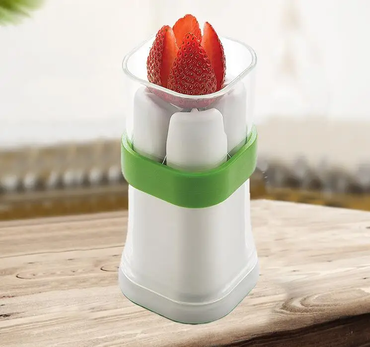 

Cucumber carrot Slicer Tool The quarter cutter Cucumber Divider Carrot Strawberry Slicer Splitter Gadget vegetable cutter