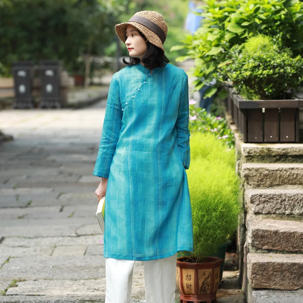 

Original Literary Double-layer Stand Collar Slanting Contrast Color Jade Fat Buckle Zen Modified Cheongsam Dress Blue