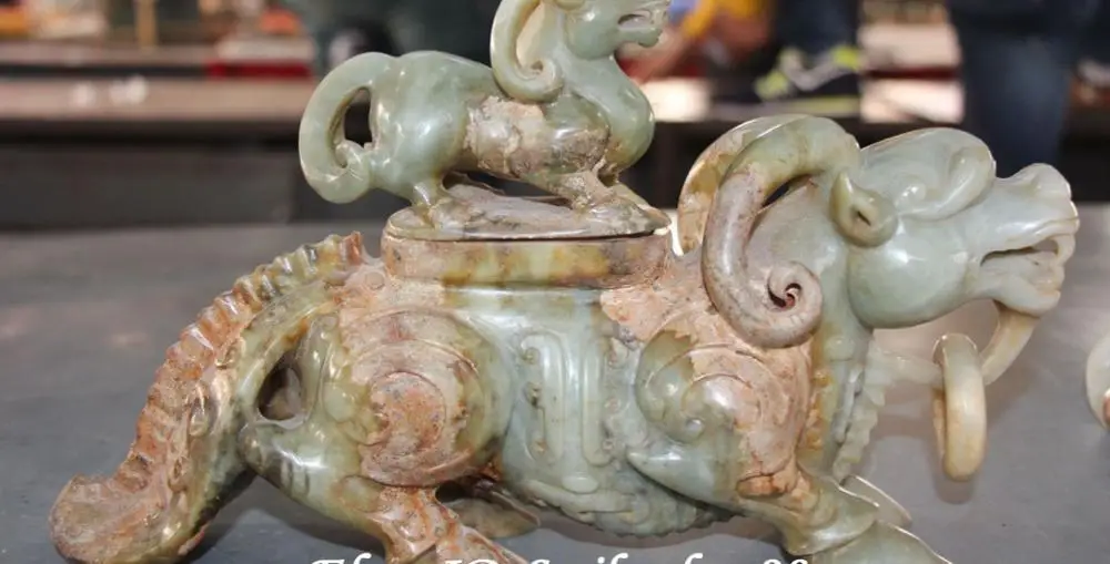 

Old Natural 100% Real Jade Double Dragon Head Beast Sheep Zun Censer Incensory