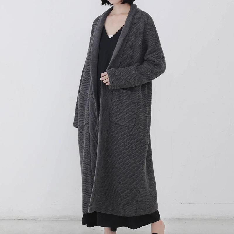 

[EWQ] 2019 Autumn Winter New Pattern Style Large Size Loose Argyle Pattern Solid Color Cardigans Long Length Sweater AF561