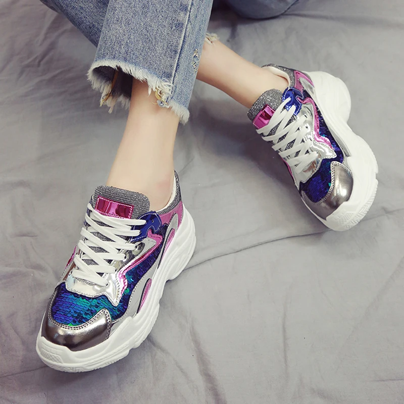 

Tangnest 2019 New Spring Sneakers Women Platform Flats Bling Mixed Colors Lace-Up Round Toe Creepers Lady Walking Shoes XWD7433