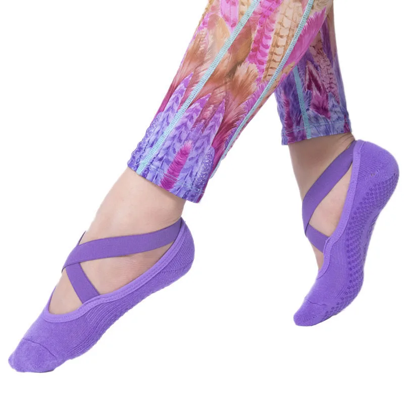 Профессиональный сарафан Танцы носки полы Йога носки Feamle не скользят носки для пилатеса Для женщин танцевальные носки для йоги - Цвет: Лаванда