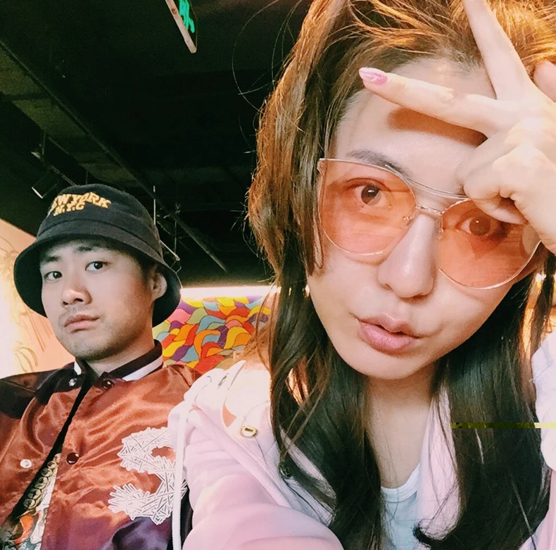 2985548340_1344152070