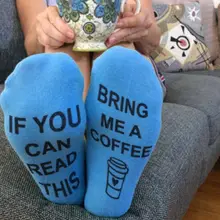 1 пара креативных юморных носков с принтом слов, если вы можете прочесть это, дайте мне кофейные носки, белые синие укороченные носки для женщин