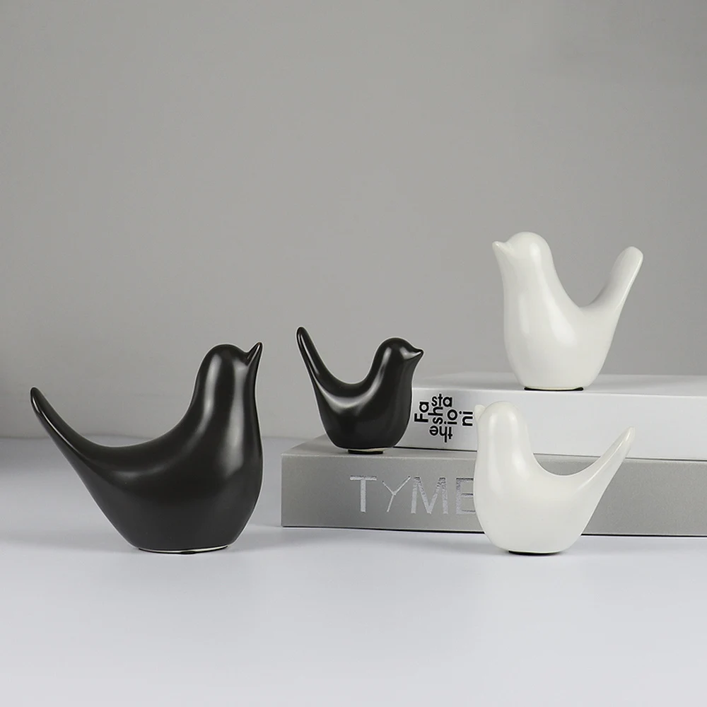 وزوج بسيط الحديث أبيض وأسود الطيور السيراميك الحلي الشمال الإبداعية خزانة المنزل زخرفة الحرف الناعمة AP5251714