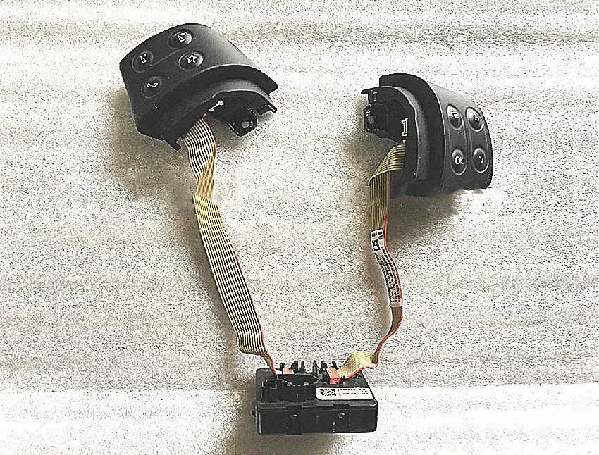 

3PCS MFSW Steering Wheel Control Buttons & Module For VW Golf Jetta MK5 Passat B6 Tiguan EOS