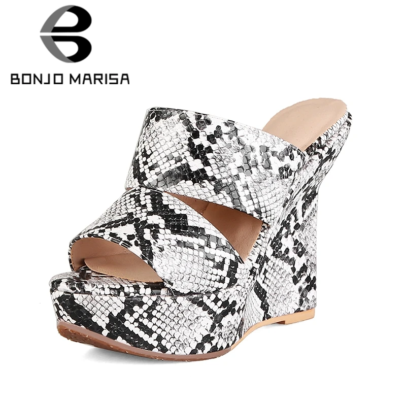 

BONJOMARISA 2019 Brand New Large Size 33-40 Fashion Snake Veins Slippers Women Summer Platform Slippers Women Wedges Shoes Woman