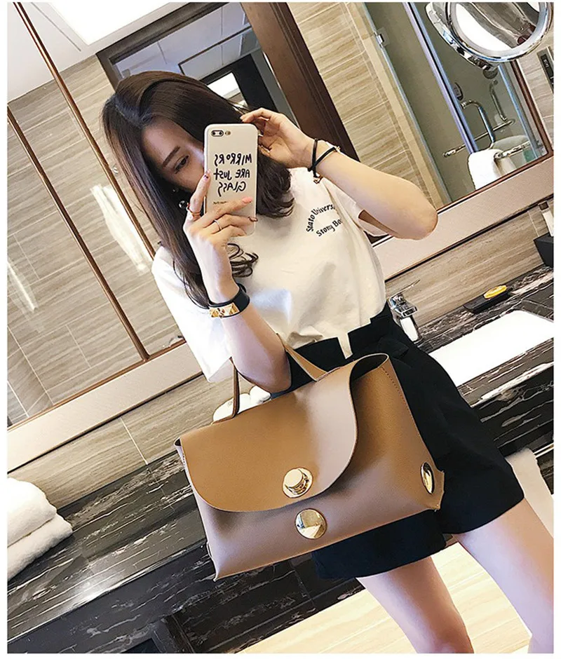 4599109629_2051307013