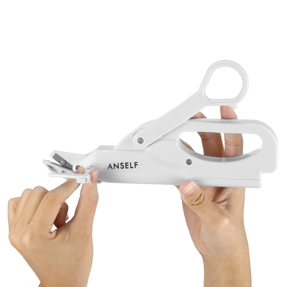 

Portable Multipurpose Electric Scissors Fabric Sewing Scissors househeld DIY Apparel Sewing Tool