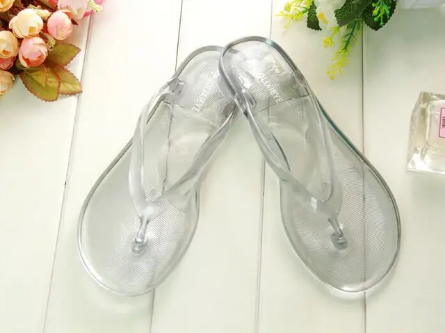 cheap plastic flip flops