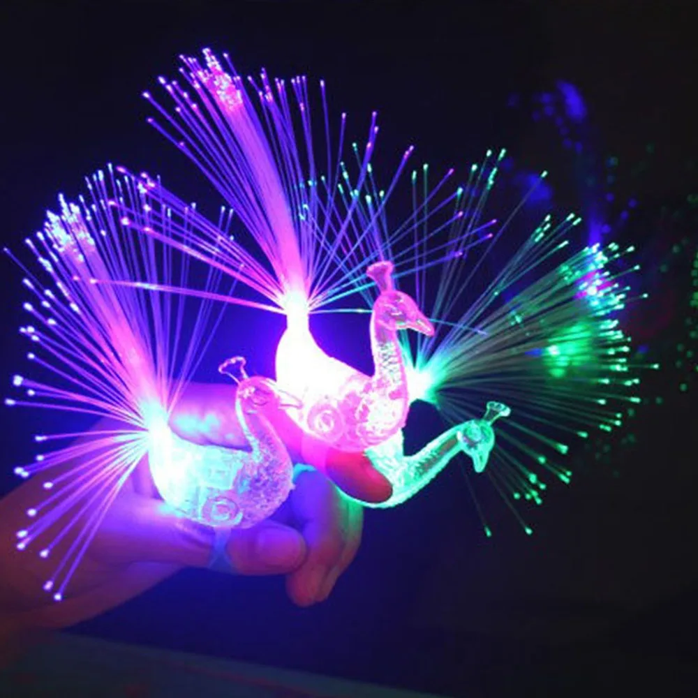 

5PCS Peacock Finger Light Colorful LED Light-up Rings Party Gadgets Kids Intelligent Toy for Brain Development DS29