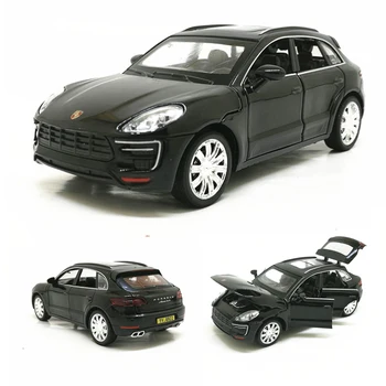 

1 :32 6 Open door alloy toy children's car model simulation back sound and light