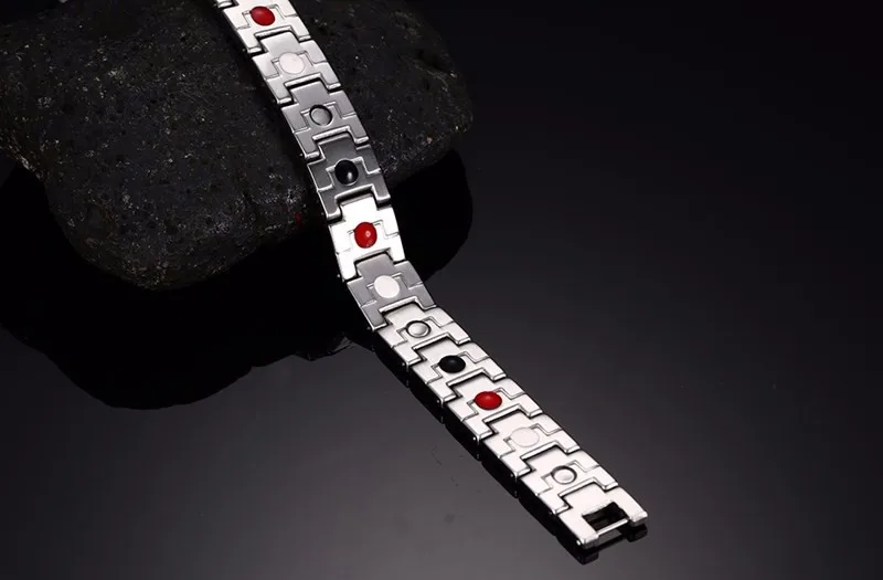 2483974164_1753929213