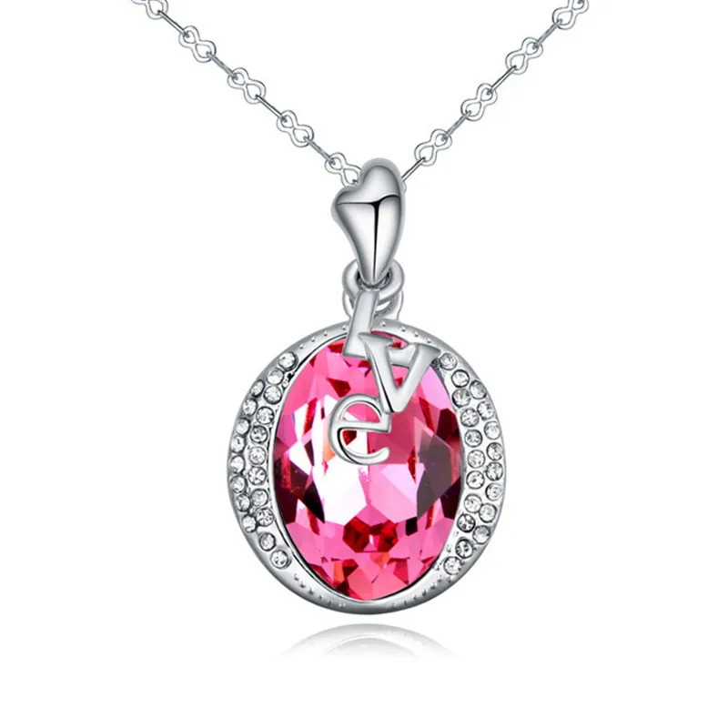New Design Women Vintage Statement Crystal Pendant