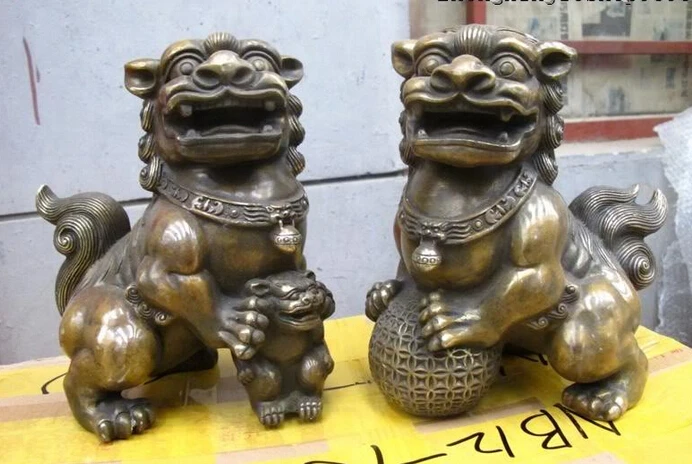 

xd 002700 Chinese Classical Bronze Carved evil spirits Foo Dog guard Lion Pair statue