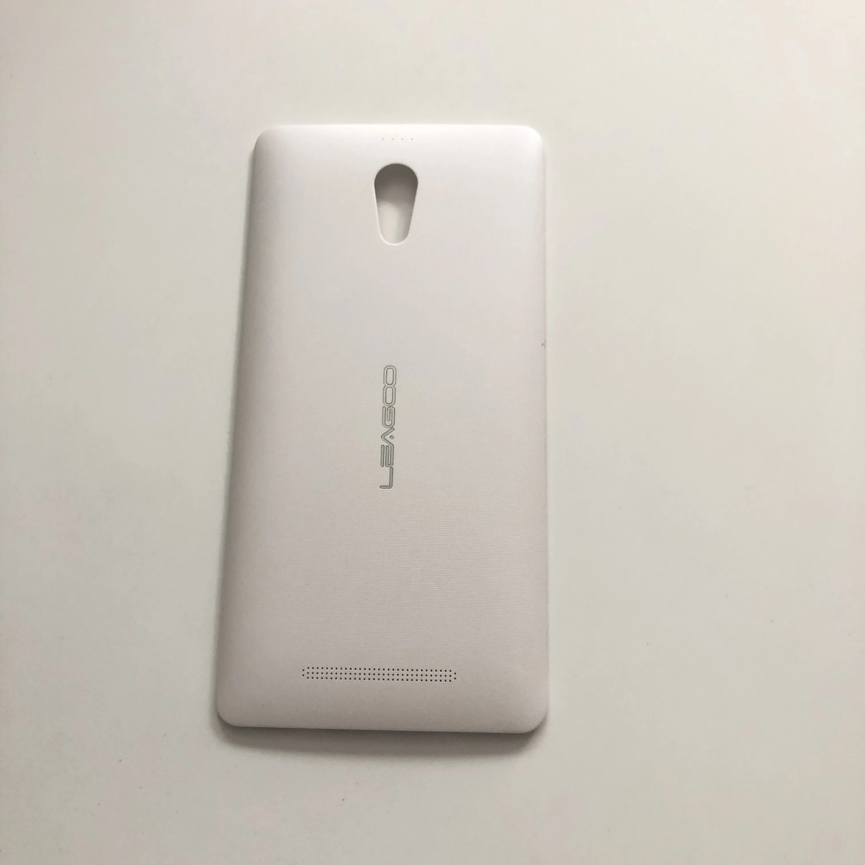 

LEAGOO ELITE 4 Used Protective Battery Case Cover Back Shell For LEAGOO ELITE 4 MTK6735 960*540 5.0 Inch Smartphone