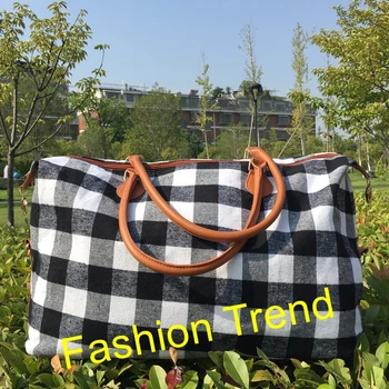 

50pcs/lot Wholesale personalized new arrival hot selling high quality buffalo plaid canvas weekender travel duffle bag