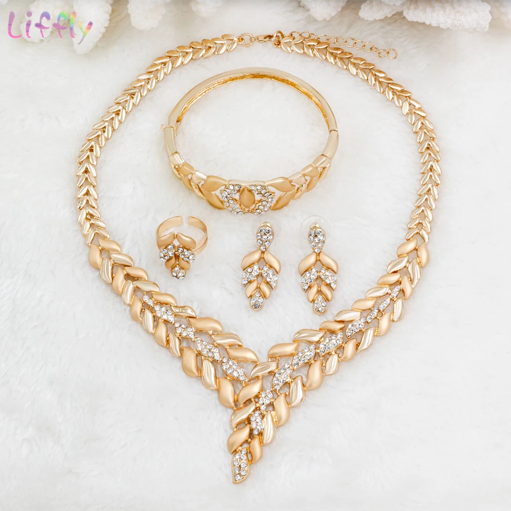 

Liffly Luxury Wedding Party Crystal Leaf Necklace Charm Gold Jewelry Sets Italian Fashion Women Ring Earrings Jewelry Gifts