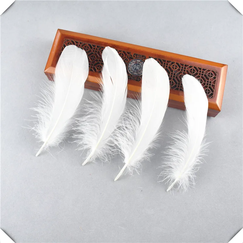 Горячая красный Гусь feather20-100pcs13-18CM DIY Перья для рукоделия и ювелирных изделий Аксессуары для одежды Свадебные украшения Шлейфы