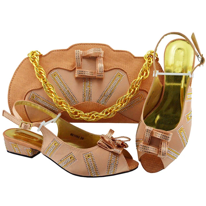 MM1082 Peach_