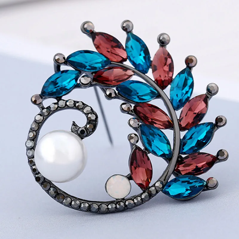 

Blucome Vintage Pearl Brooches Bridal Jewelry Shiny Rhinestone Pin Brooch And Hijab Pins Women's Fashion Hats Accessories Broch