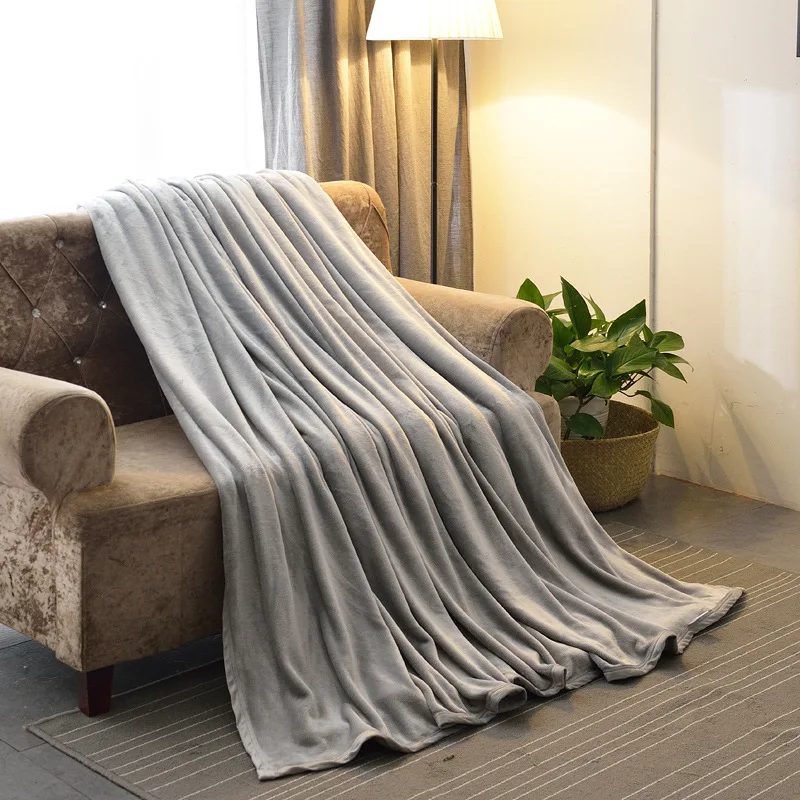 

1pc 100% Polyester Throw Blanket for Adult Soft Plush Fleece Blanket Thicker Blankets on Sofa/Bed Multicolor