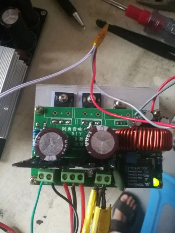 Hi-Fi Класс D-усилитель 600W4 Европейская мощность цифровой усилитель мощности |