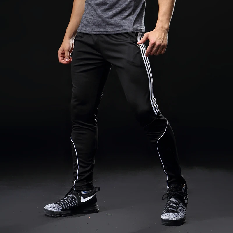 Kopen Sport Running Broek Mannen Met Zakken Atletische Voetbal Training Broek Elasticiteit Legging jogging Gym Broek 319