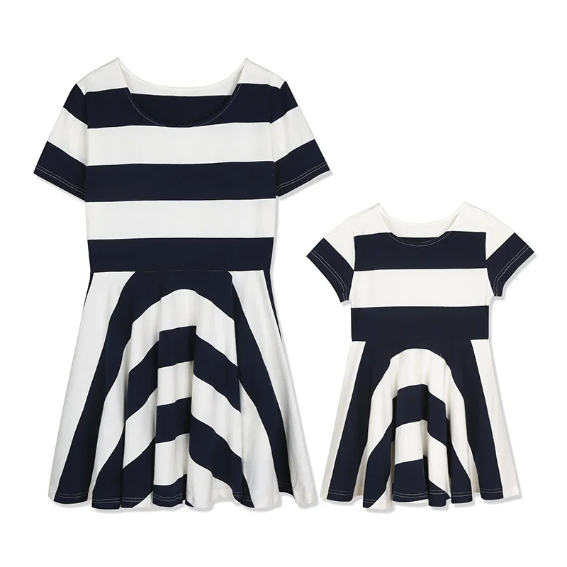 Bear Leader/платье; коллекция года; сезон весна; одинаковые комплекты для семьи; платье в полоску для мамы и дочки; Семейные комплекты с короткими рукавами - Цвет: Navy blue