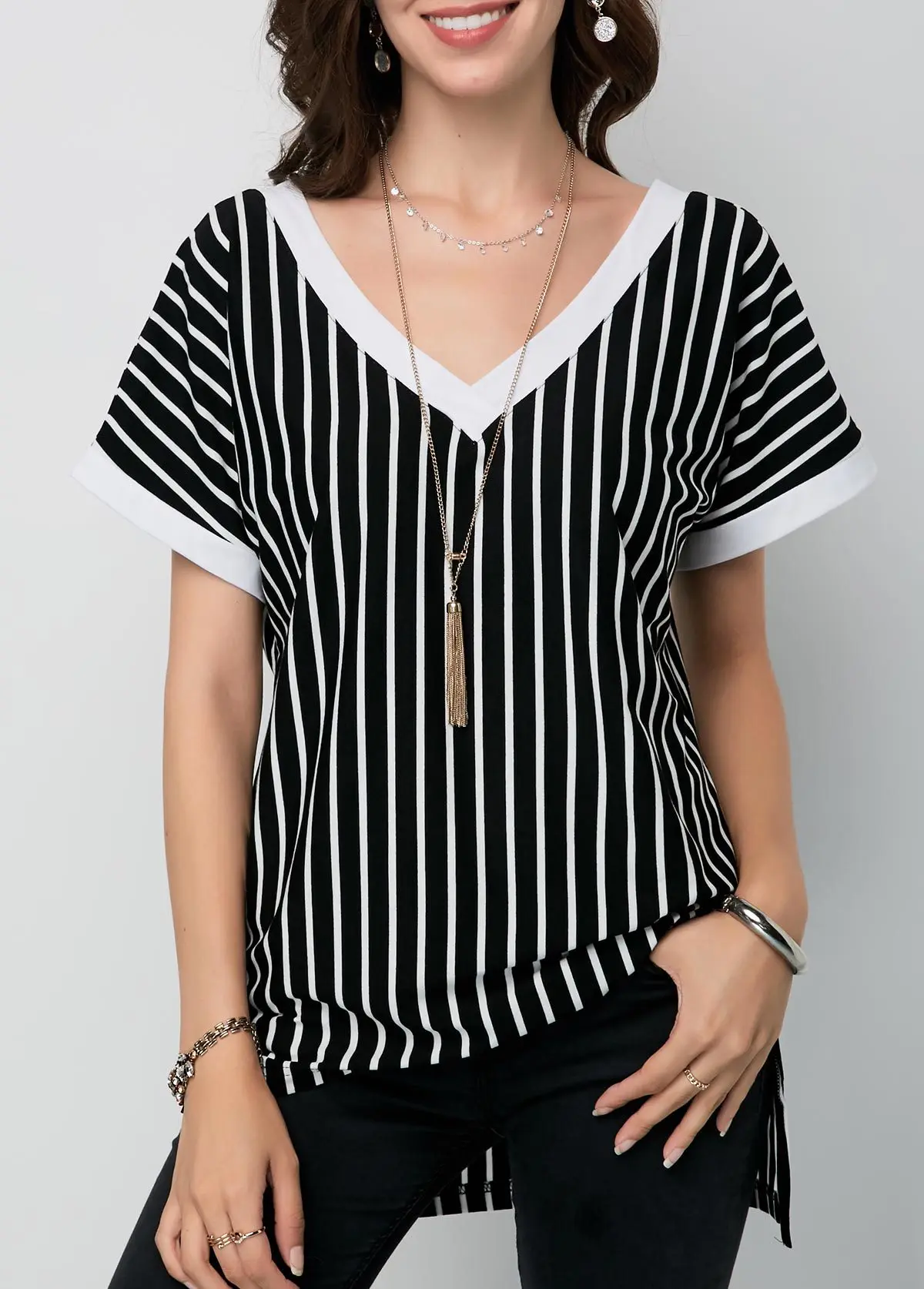 

Mr.nut New women's summer garden wind V-neck striped print stitching short-sleeved simple shirt