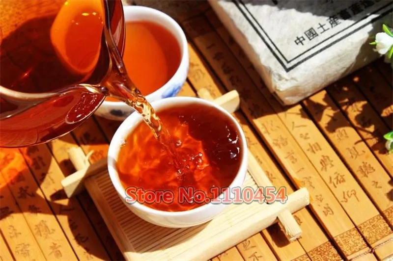  25 years old Puer tea health care pu er tea pu erh compressed pu'er brick Puerh Yunnan ancient trees fragrant old brick tea 