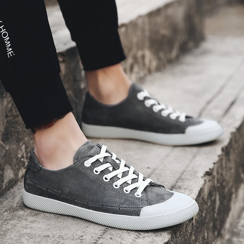 Brand Sneakers Genuine Leather Men Casual Shoes Slip on Breathable Soft Autumn Flats Shoes Simple Style Fashion