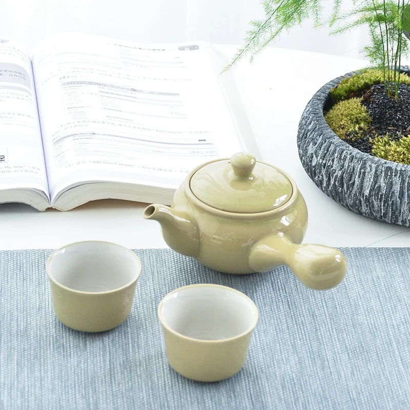 

TANGPIN yelllow ceramic kyusu teapot with 2 teacups chinese kung fu tea set drinkware